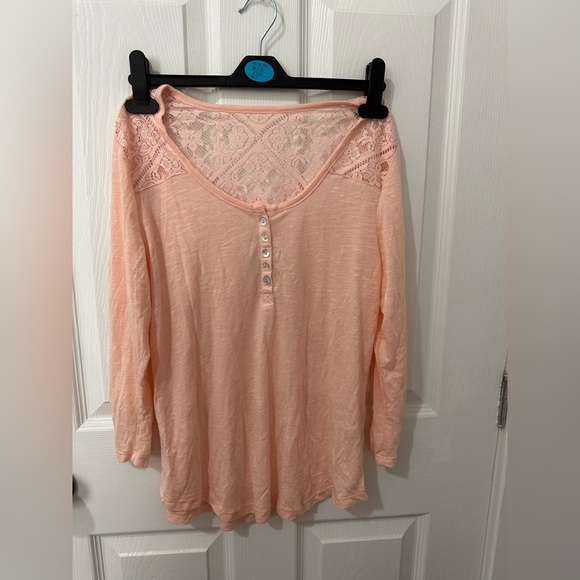 Neon Soul Lace Yolk Tee Light Pink NWOT - Picture 1 of 6